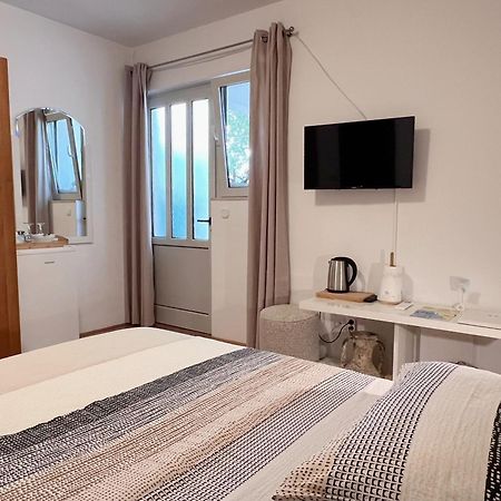 Room Tai - Spacious And Comfy With Private Terrace Hvar Town Dış mekan fotoğraf